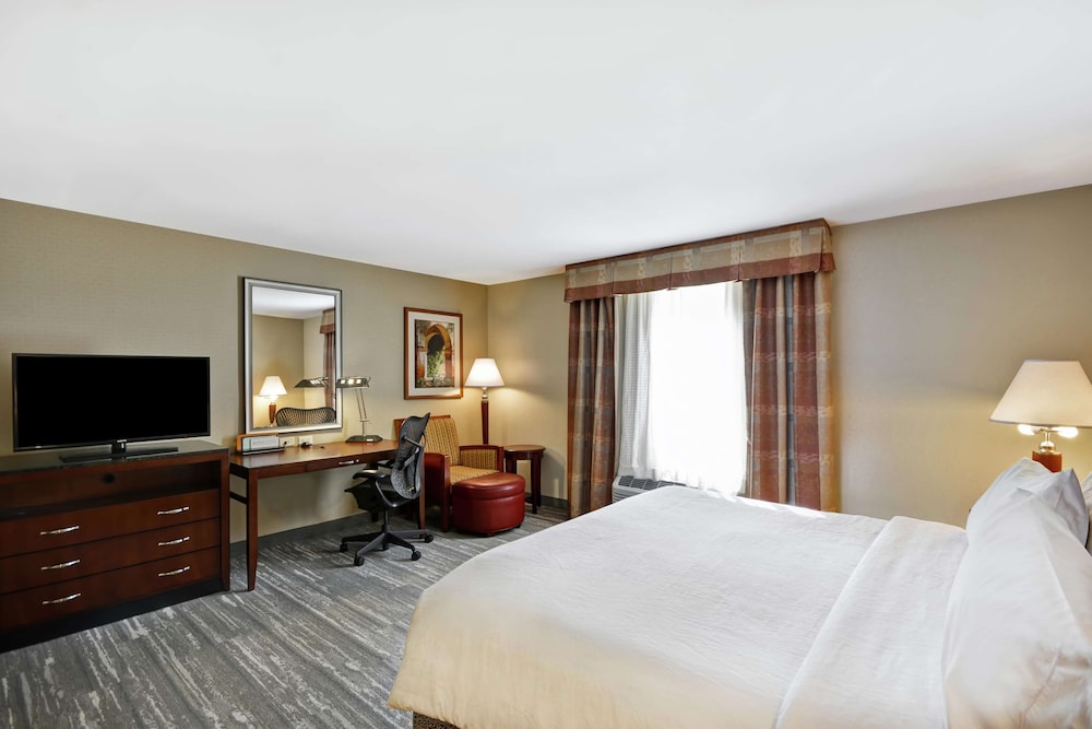 Hilton Garden Inn Riverhead 20/57