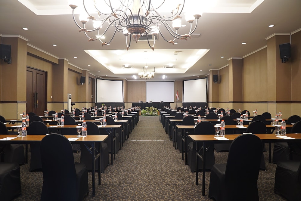 Riss Hotel Malioboro 50/59