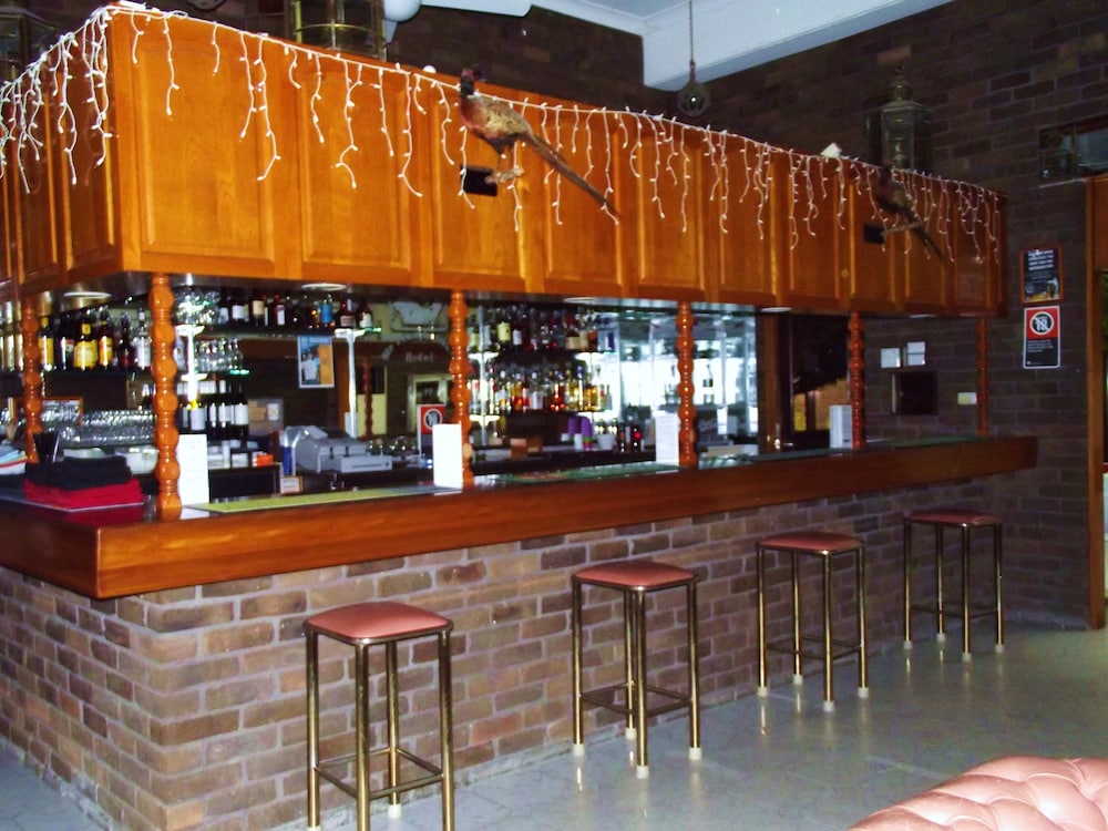 Sir Francis Drake Inn 55/69