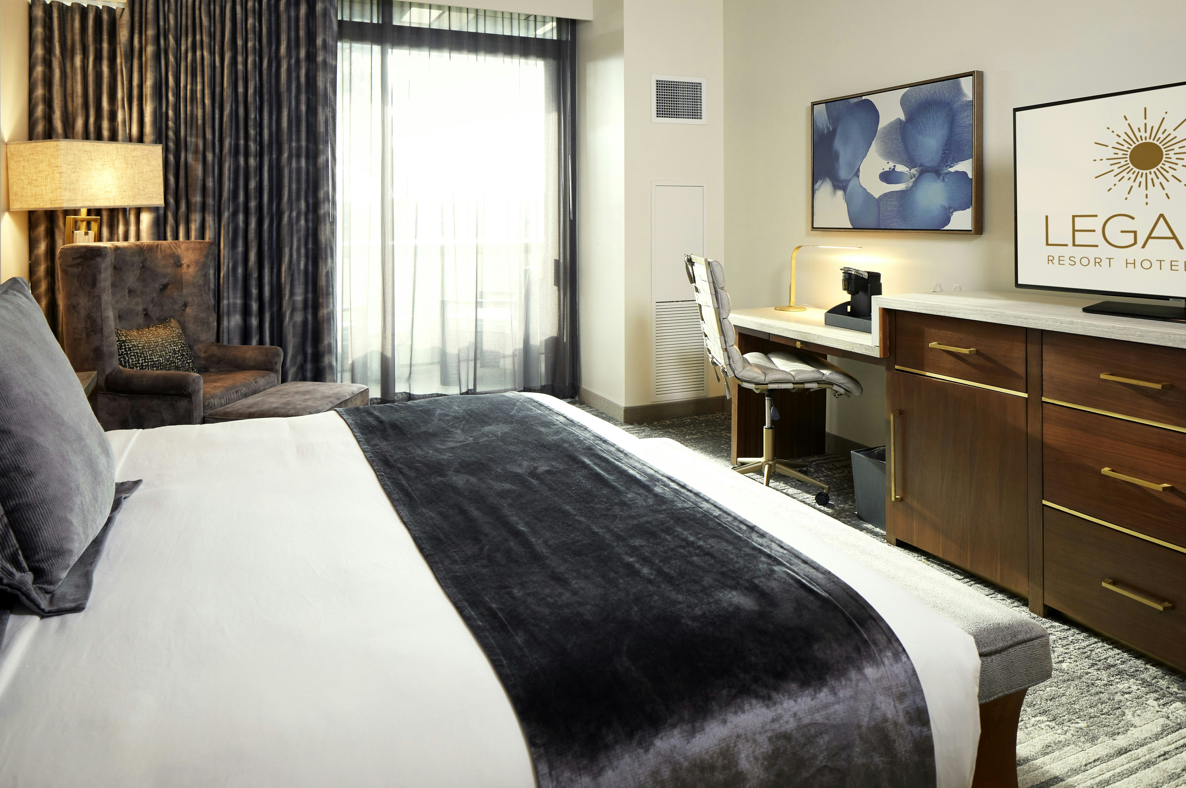 Legacy Resort Hotel And Spa 7/18