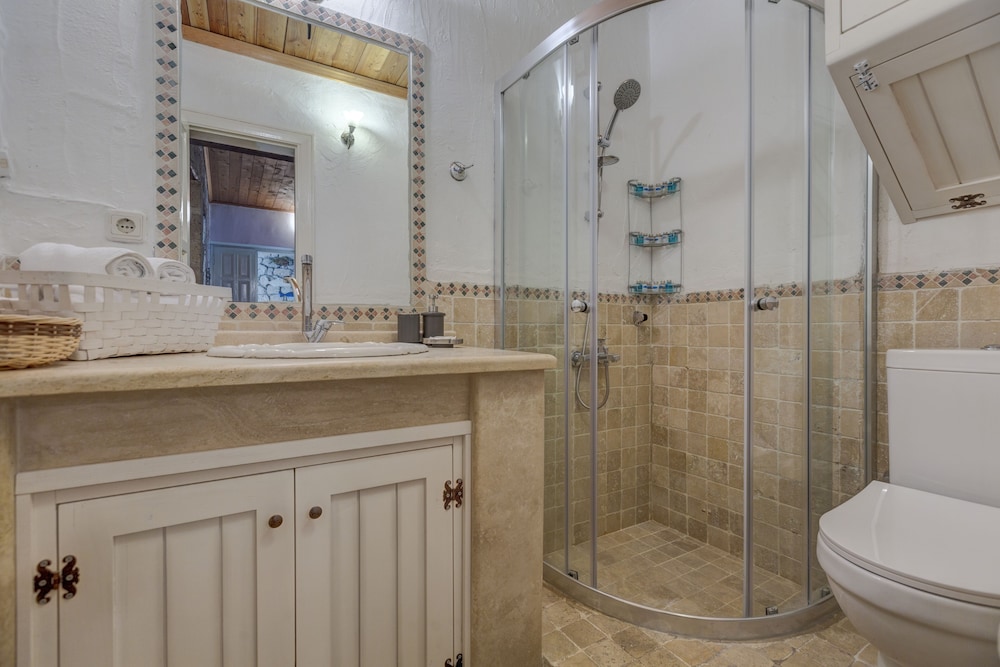Beyaz Han Hotel 38/40