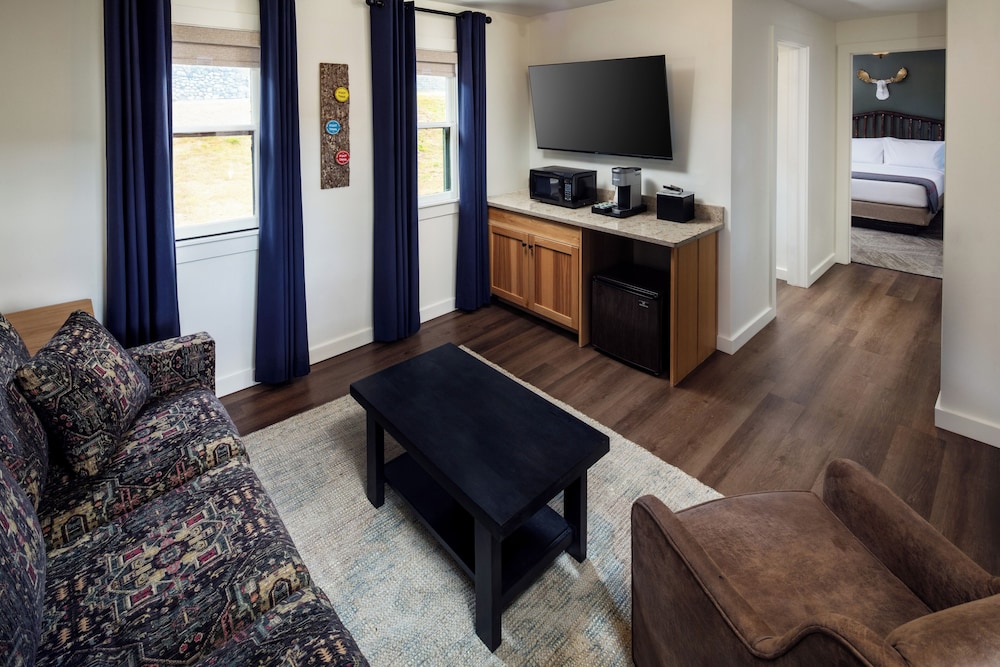 The Lodge at Schroon Lake 29/49
