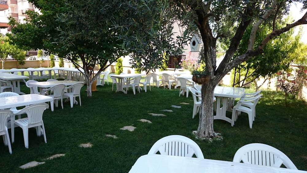 Hotel Zileli 67/71