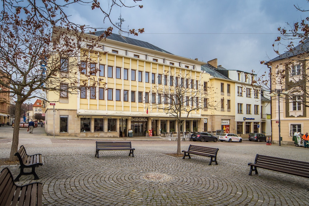 Hotel Medinek Old Town 52/57