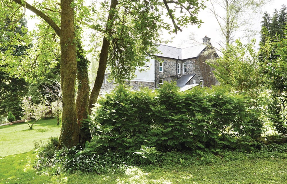 Afon Rhaiadr Country House 43/50