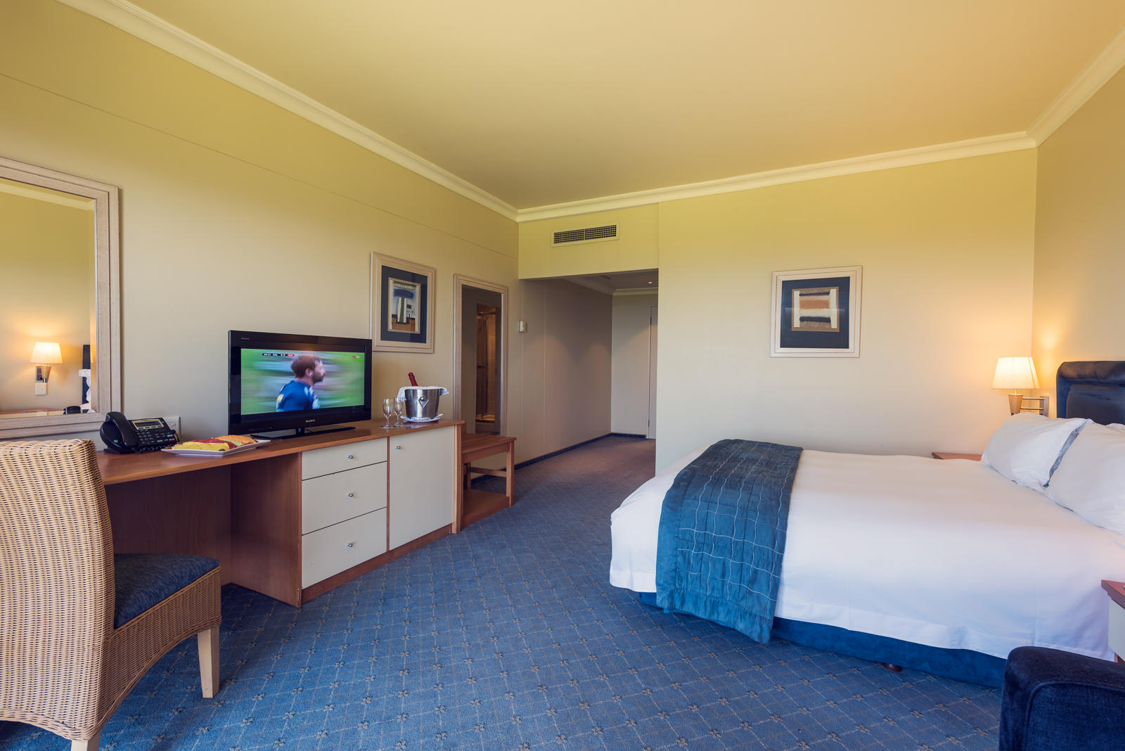 Sibaya Lodge 6/25