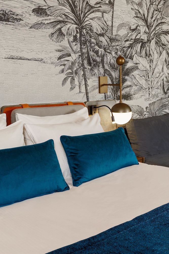 Sherwood Premio Hotel 46/50