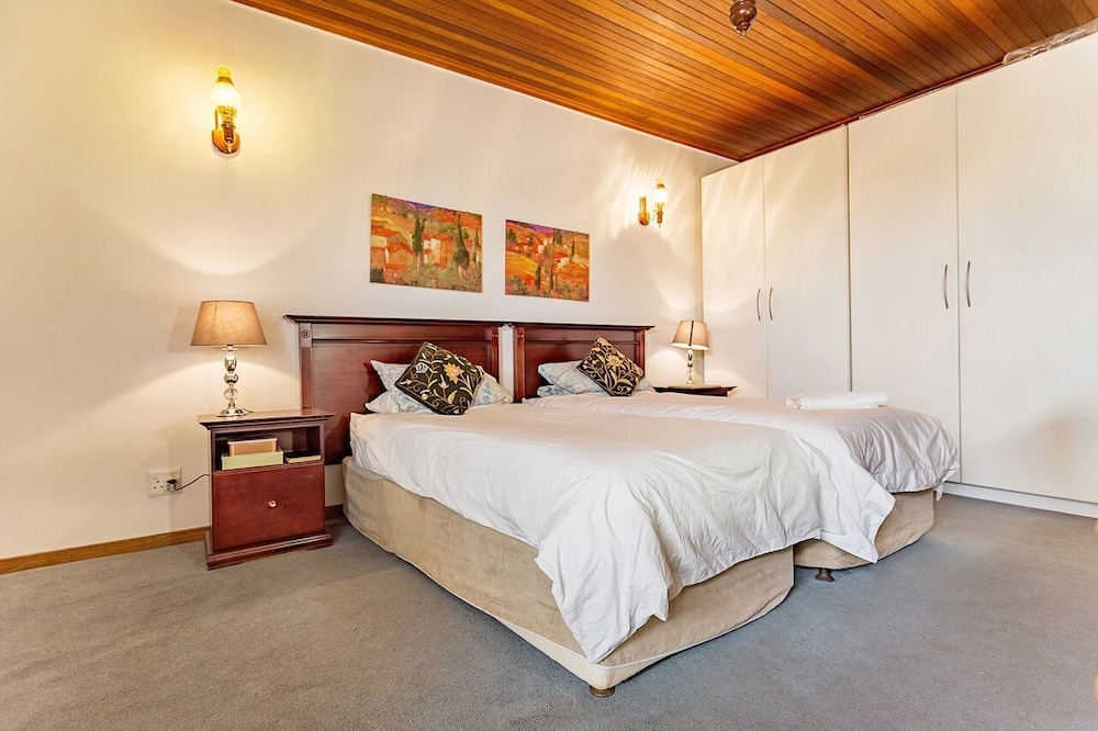 Bay Tree Guest House 7/28