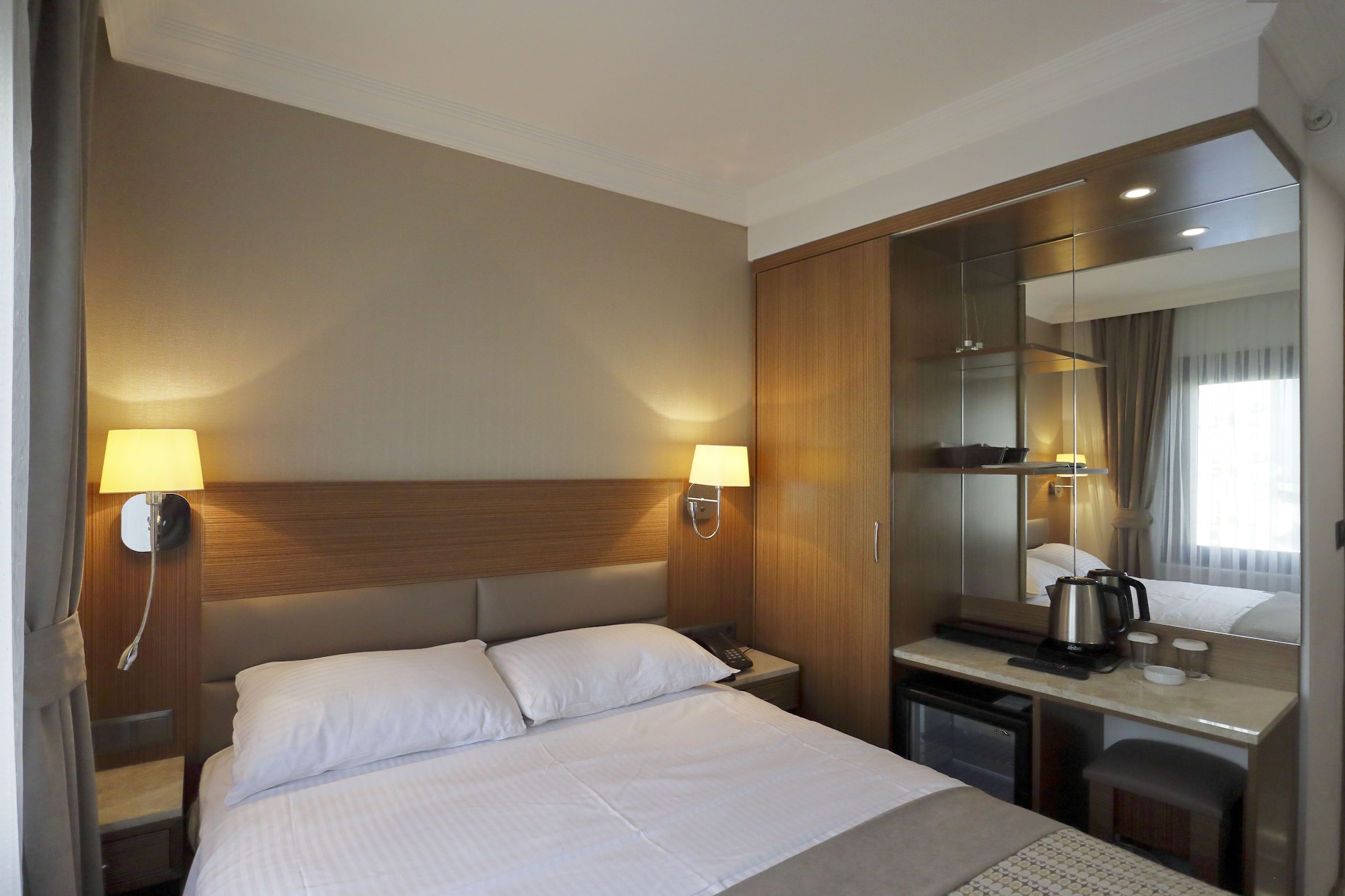 ECONOMY, DOUBLE BED