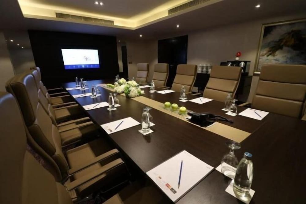فندق برادايس ايليت التحليه (Paradise Elite Hotel Jeddah) 42/46
