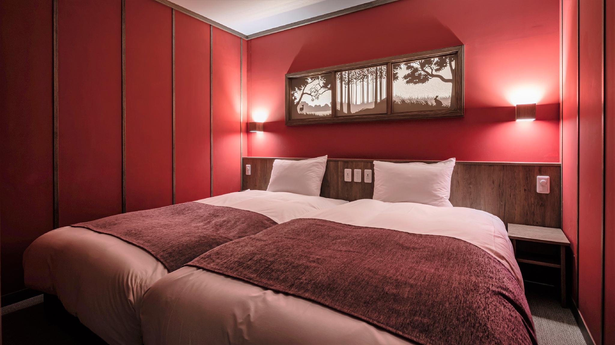 Hollywood, Deluxe, Twin Beds, Mountain View