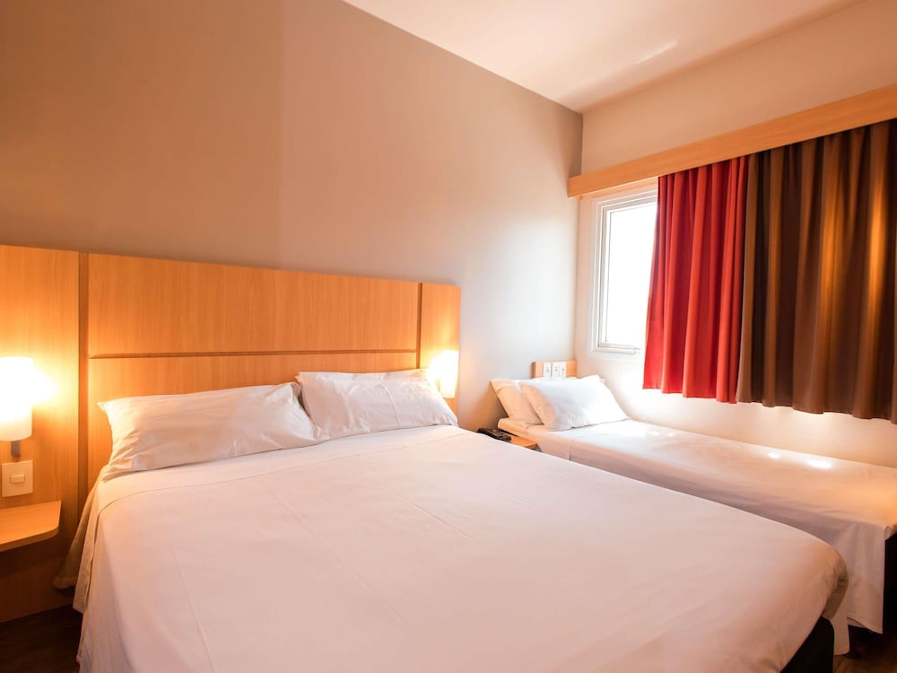 Ibis Presidente Prudente 13/50