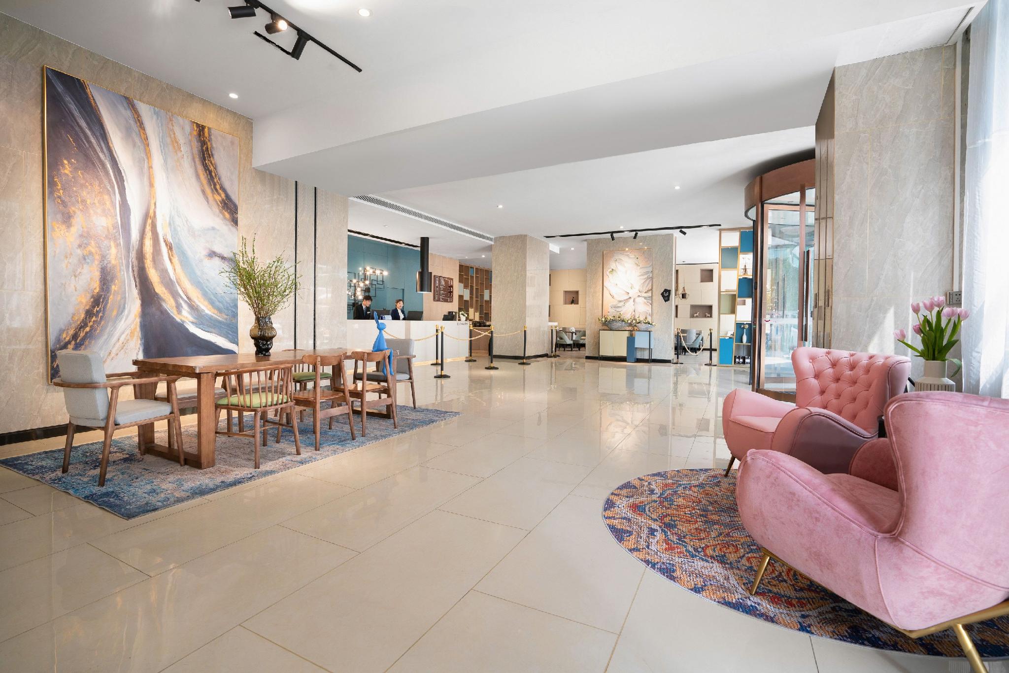 Echarm Hotel (Xiamen Airport Huojuyuan Metro Station) 57/76