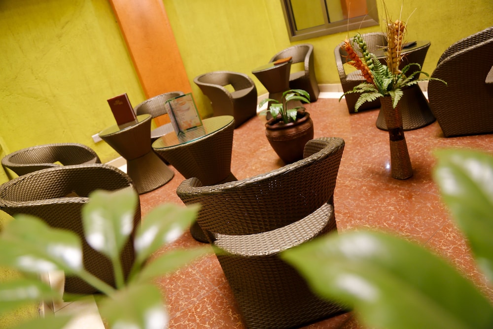 Decasa Hotel 34/49