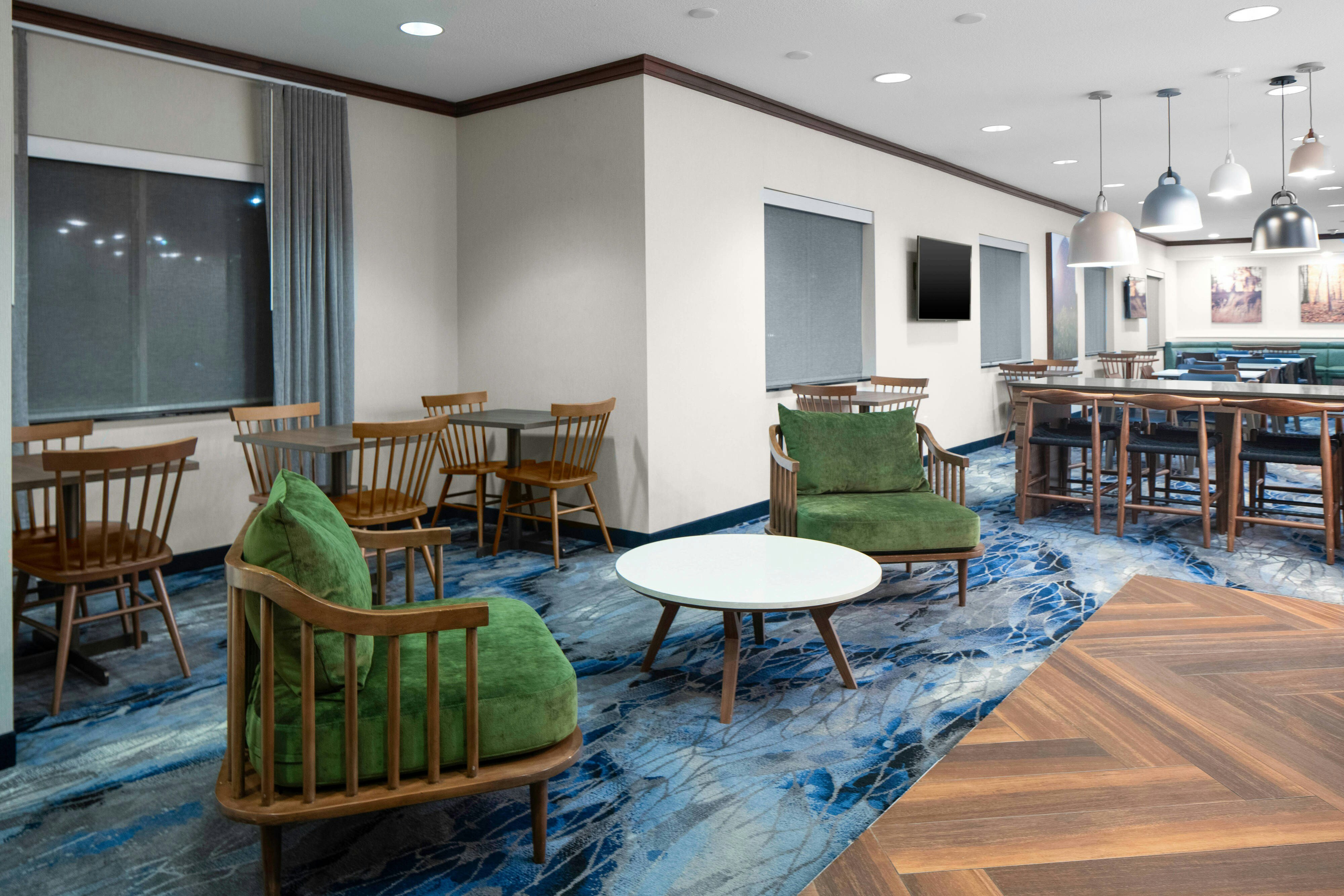 Fairfield Inn And Suites By Marriott Jefferson City 33/41