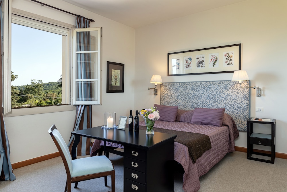 Si Montalcino Hotel & Restaurant 43/68