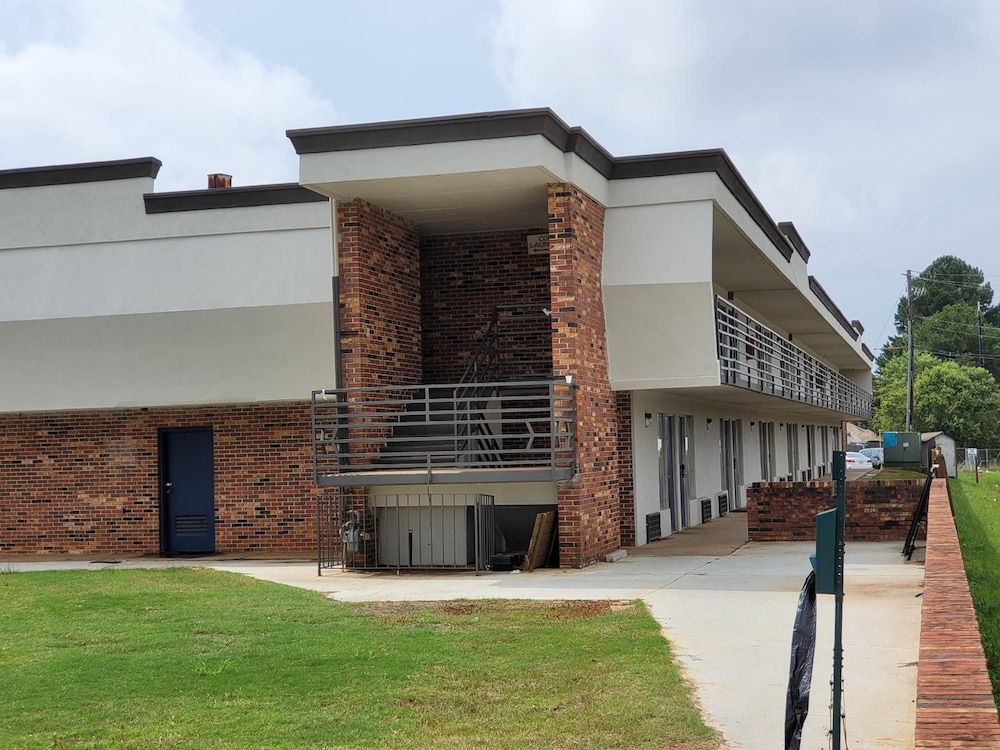 Motel6 McDonough, GA in MCDONOUGH - GA
