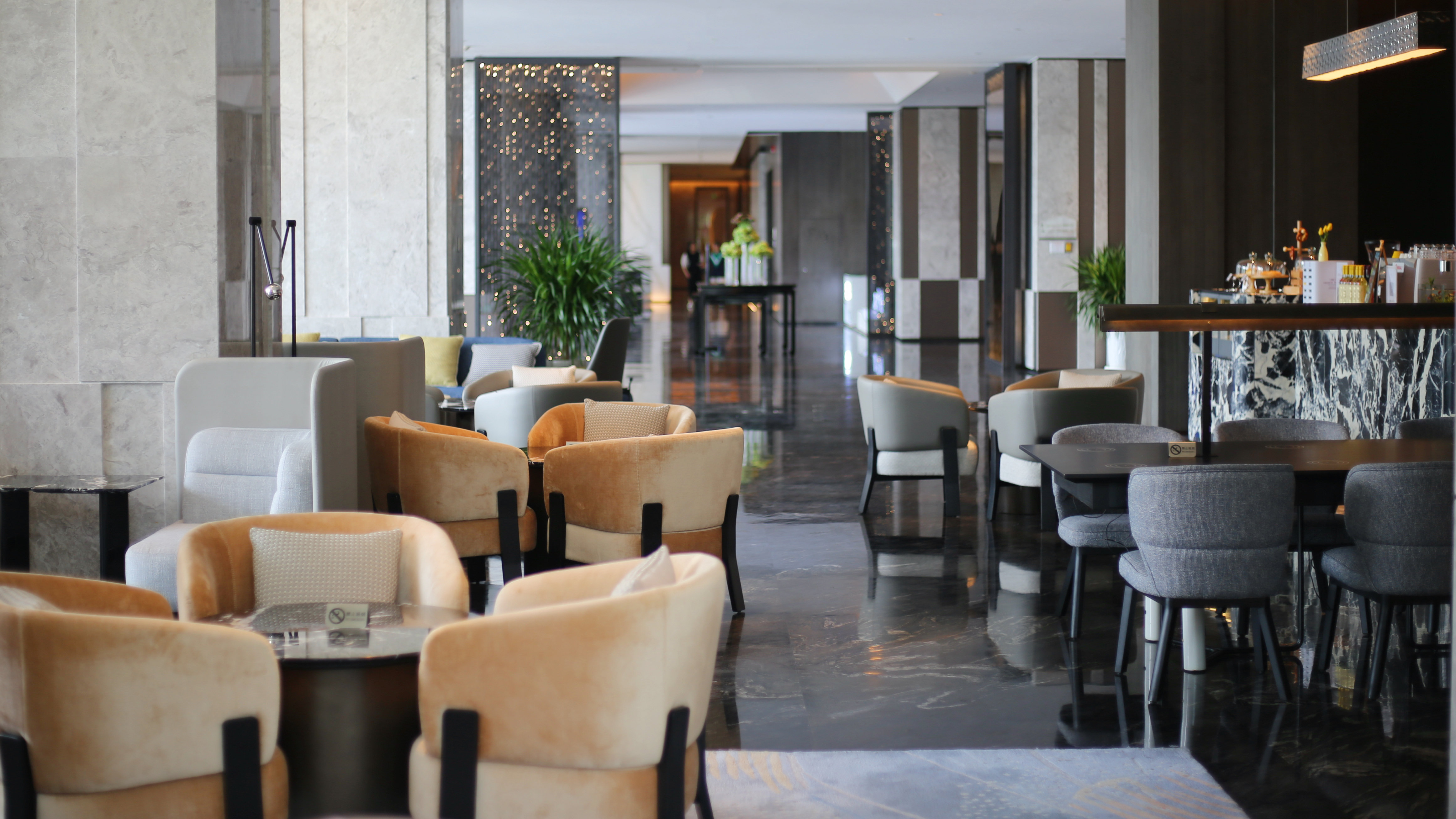 Crowne Plaza Shangluo 47/60