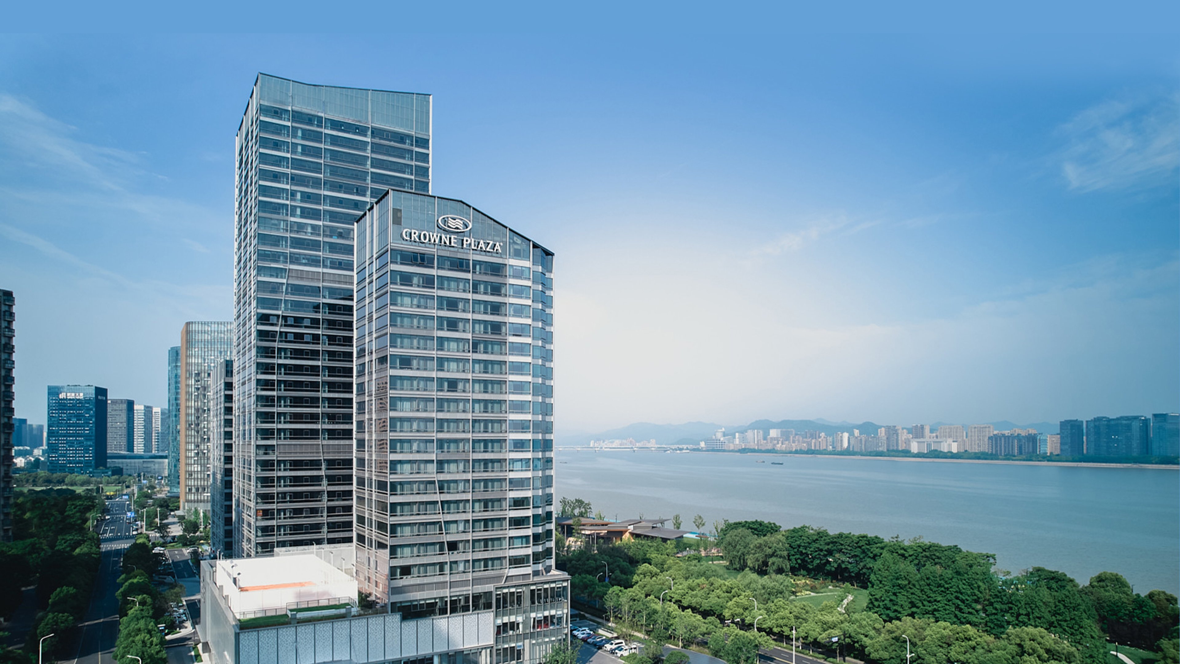 Crowne Plaza Hangzhou Riverside by IHG 1/50