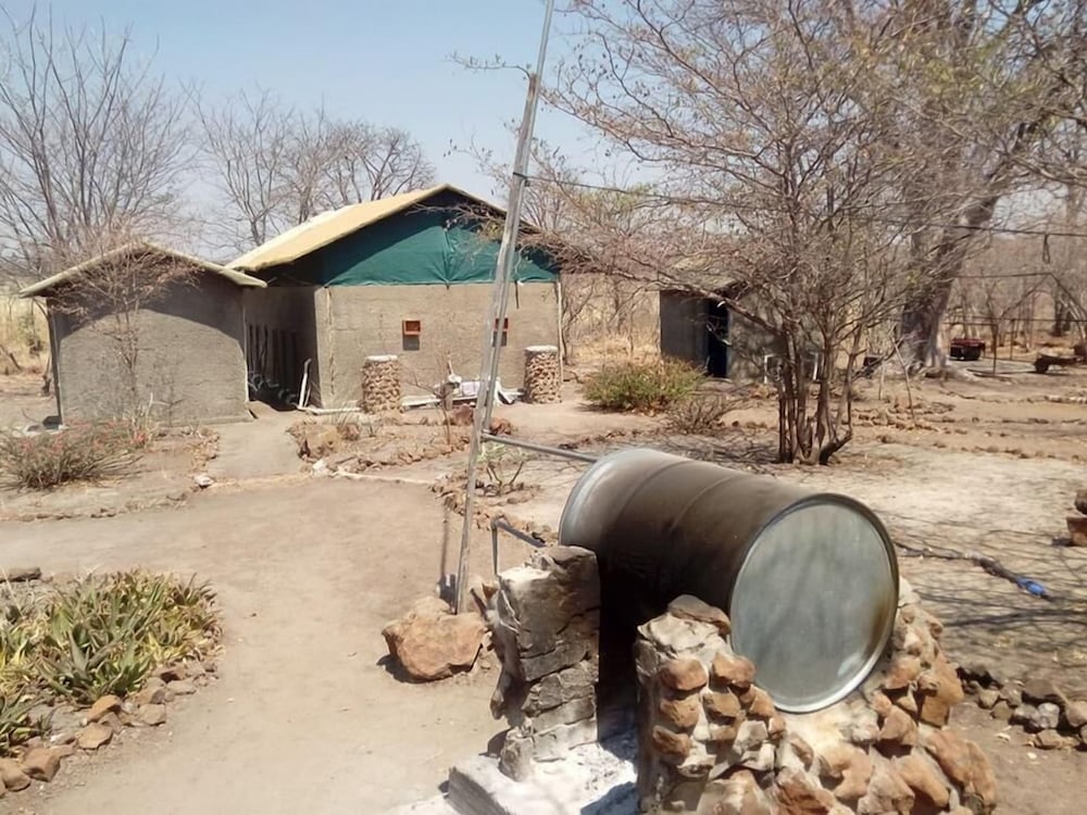 Liya Lodge and Campsite 15/19