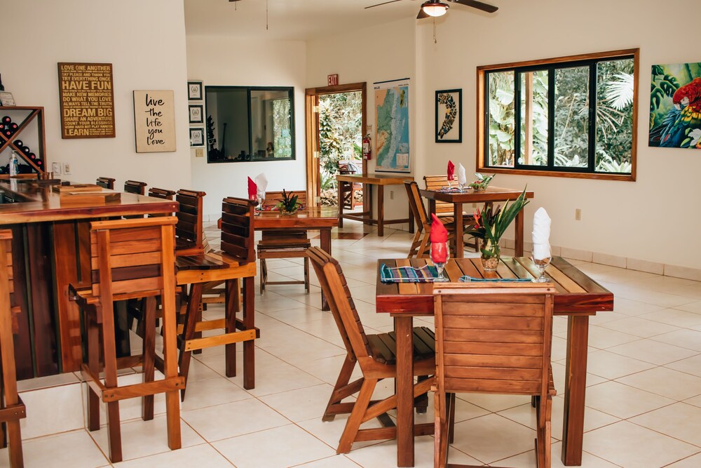 Mariposa Jungle Lodge 36/50