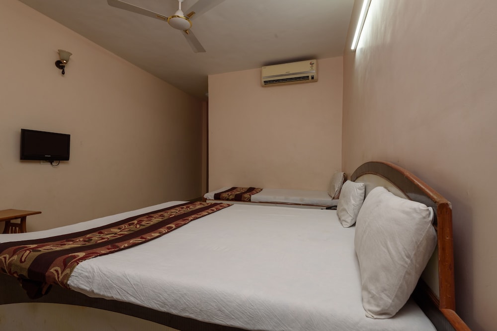 Hotel Sai Shraddha 11/26