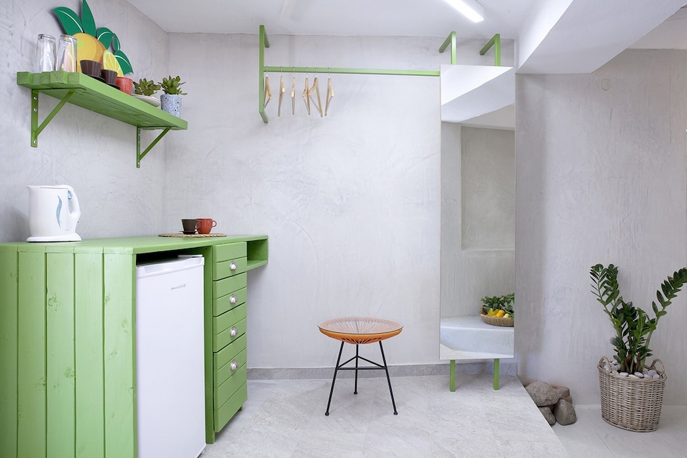 VOULAMANDIS HOUSE 58/72
