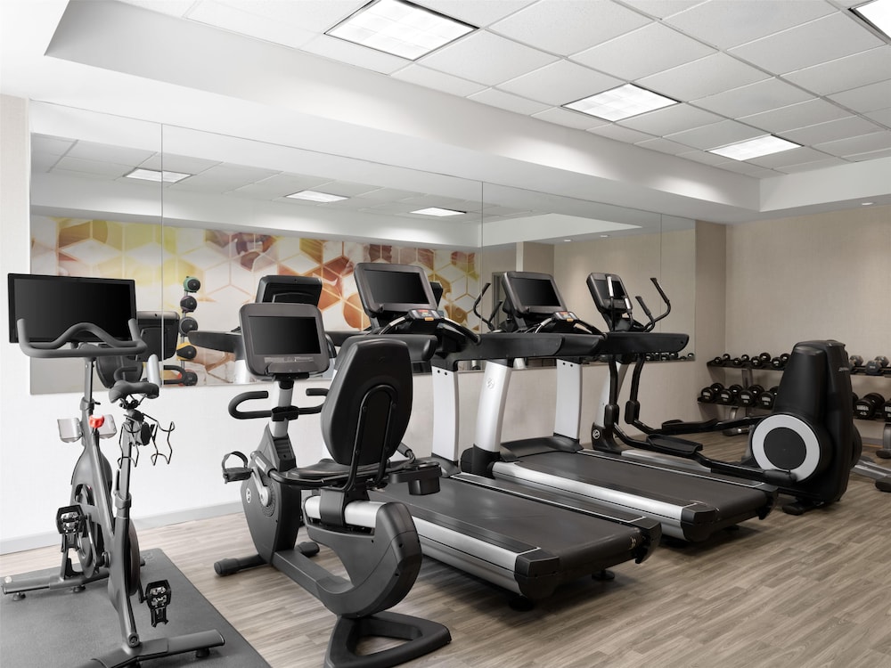 Hyatt Place Atlanta/Alpharetta/North Point Mall 33/59