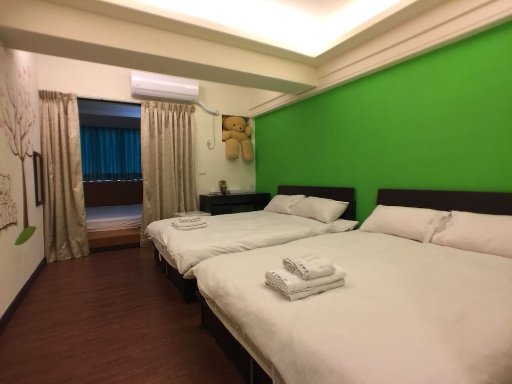 Love Fengjia Colorful Hotel 6/37