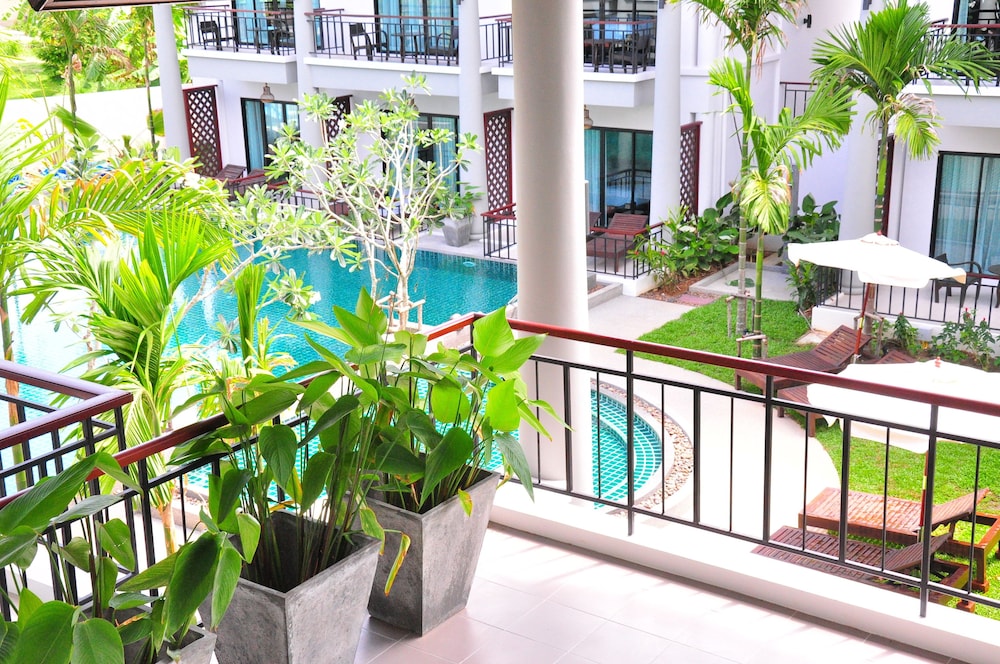 NAVATARA PHUKET RESORT 14/71
