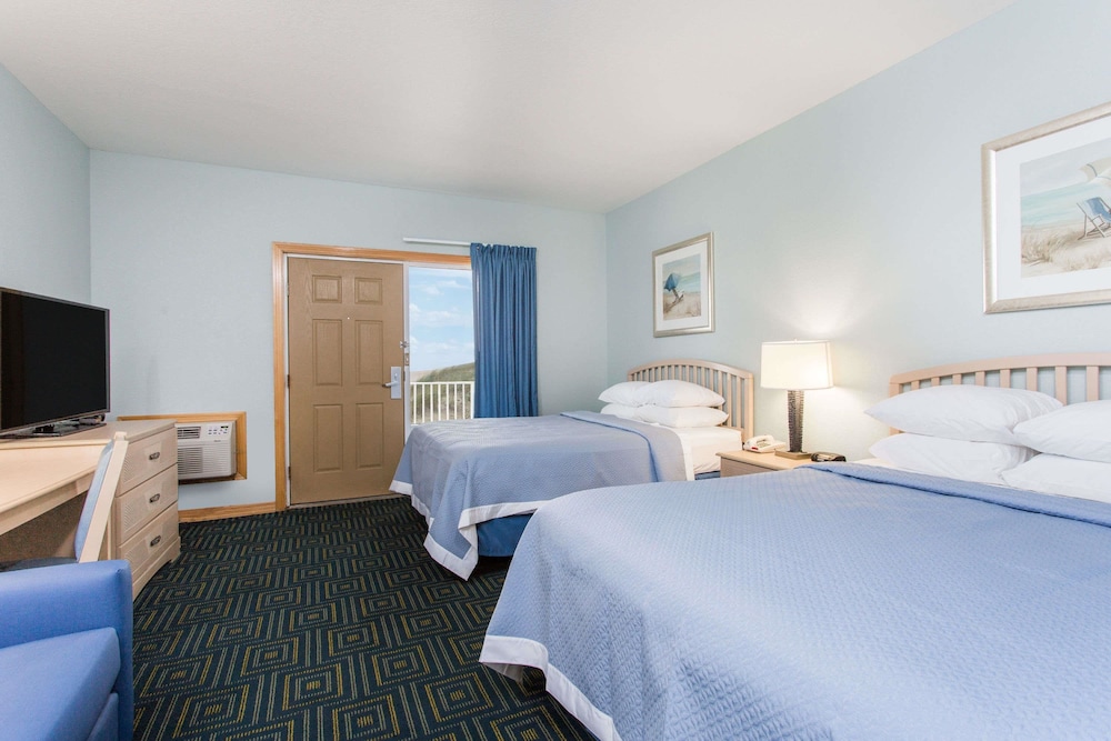 Days Inn by Wyndham Kill Devil Hills Oceanfront - Wilbur 28/59