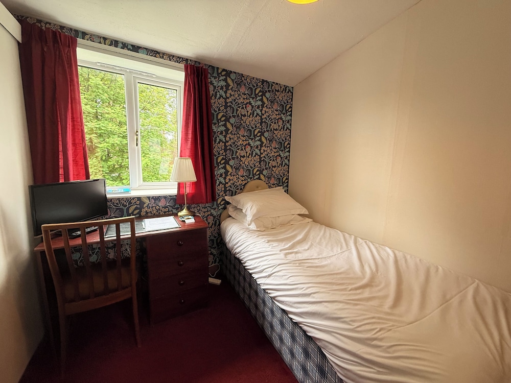 Glenan Lodge 9/50