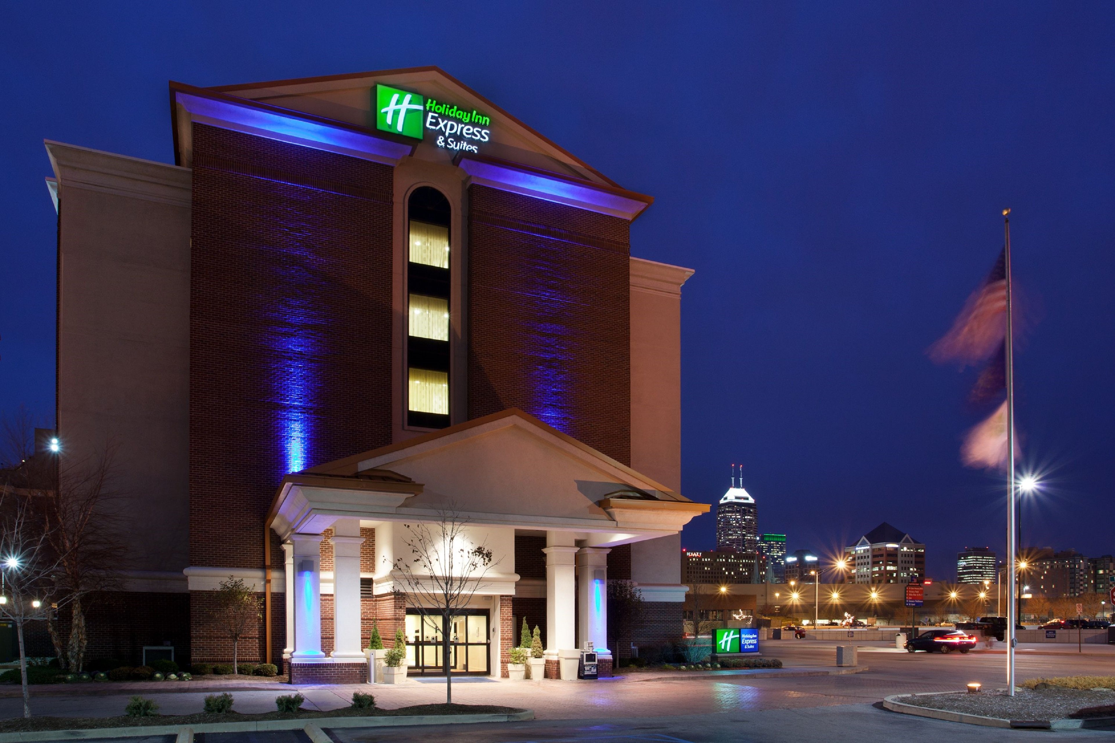 Holiday Inn Express Hotel and Suites Indianapolis Downtown Convention Center Area 4/48