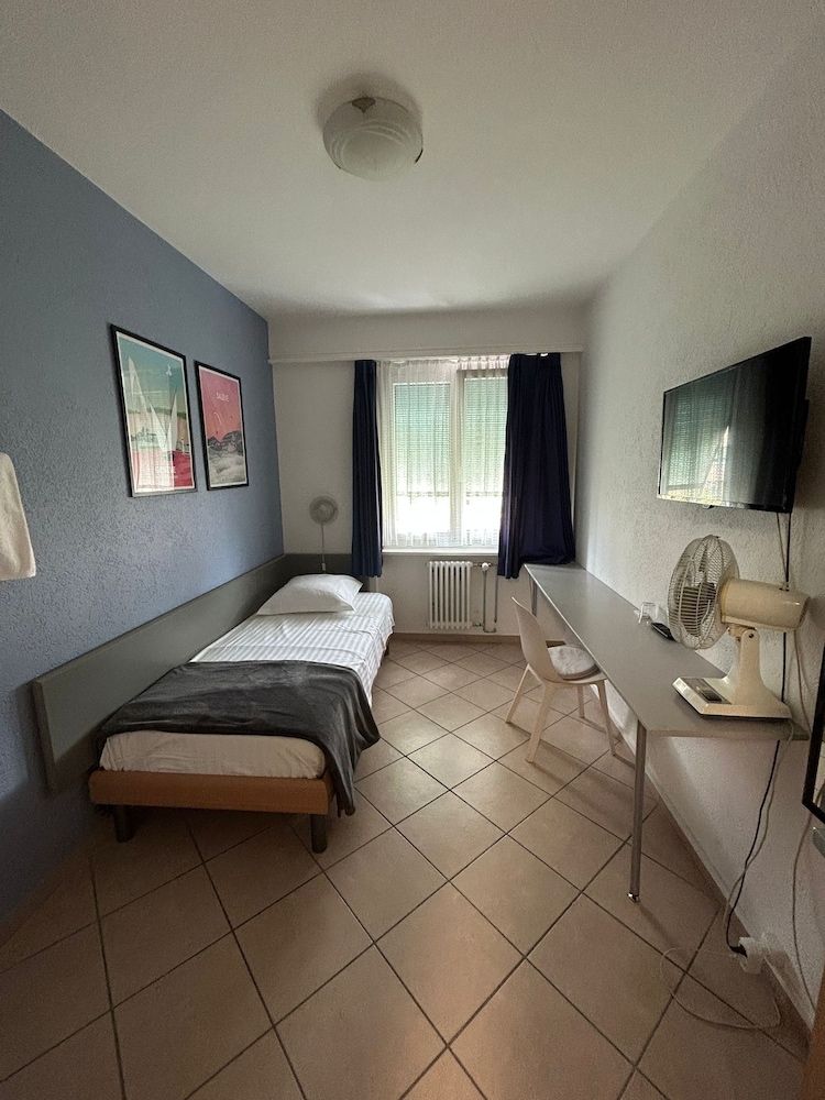 Hotel Carmen SA 18/50