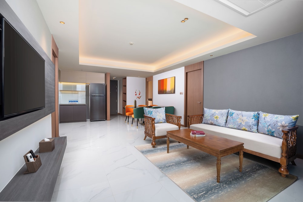Centre Point Danang Hotel & Residence 31/47