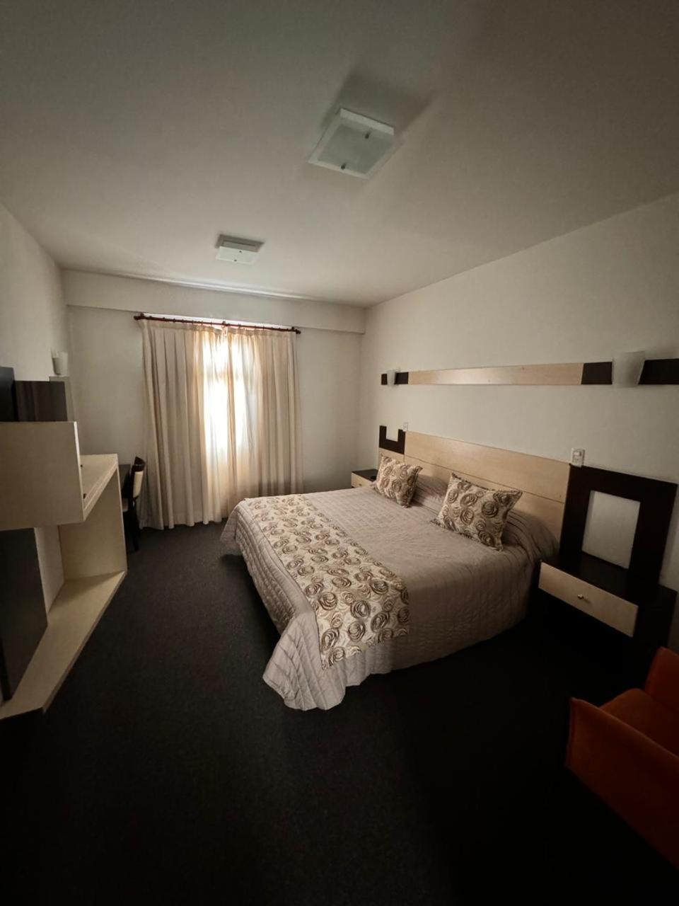 Hotel Nuevo Mundo 19/53