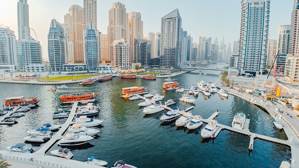 Signature Hotel Apartment Spa Marina 54/60
