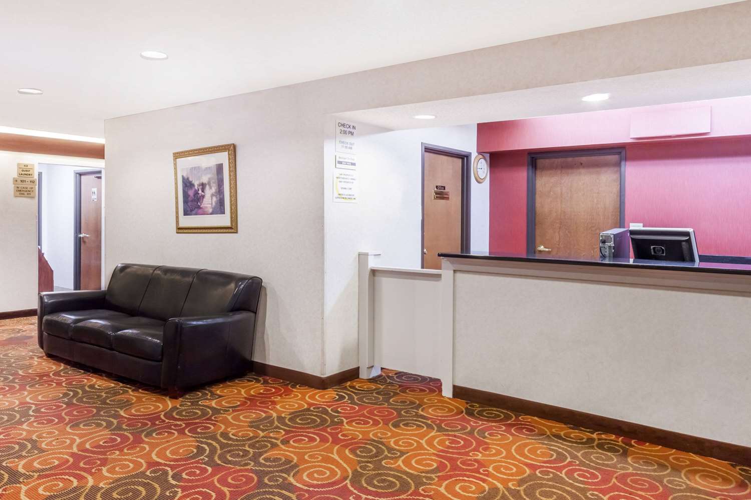 Super 8 by Wyndham Evansville North 3/12