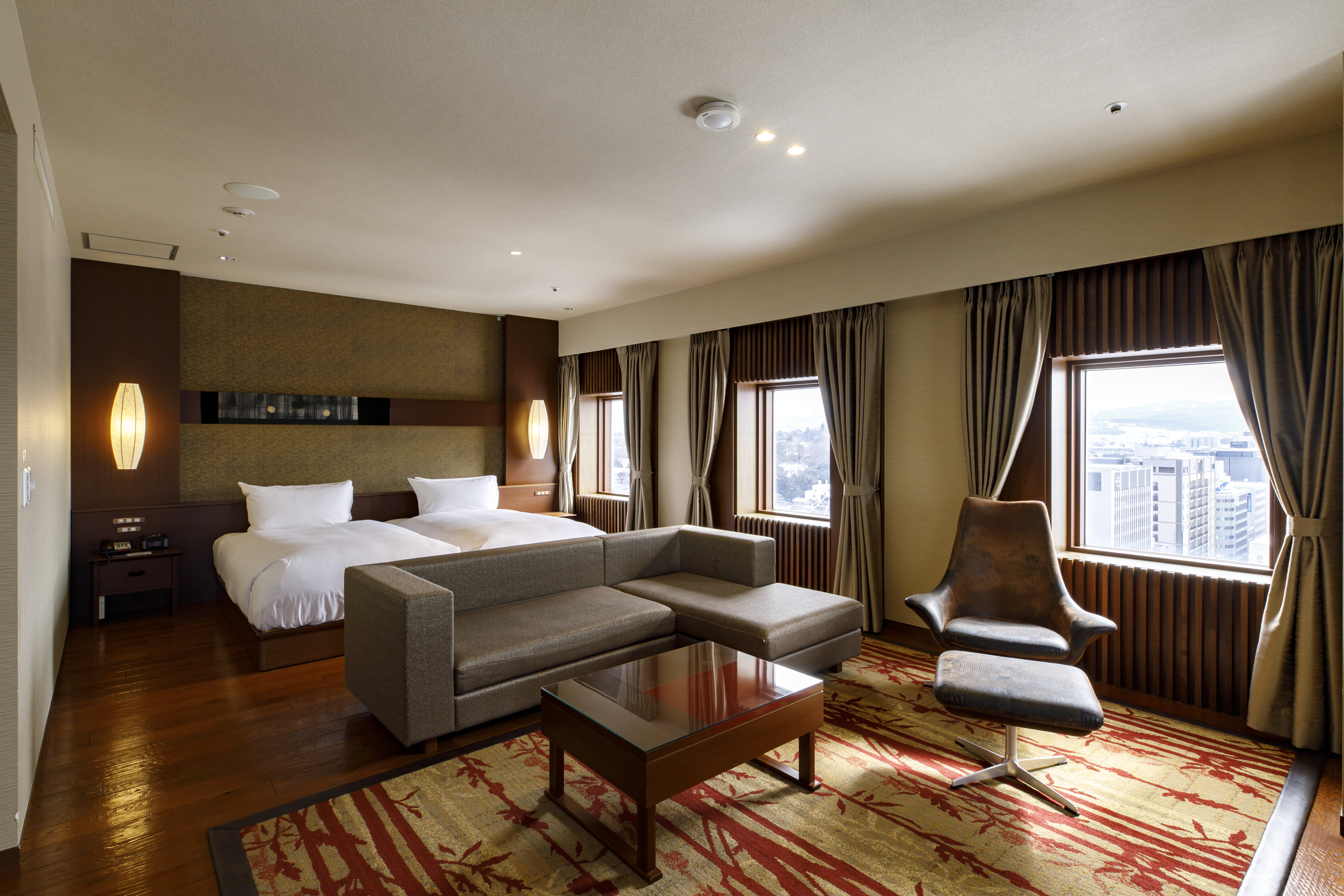 Holiday Inn ANA Kanazawa Sky 27/80