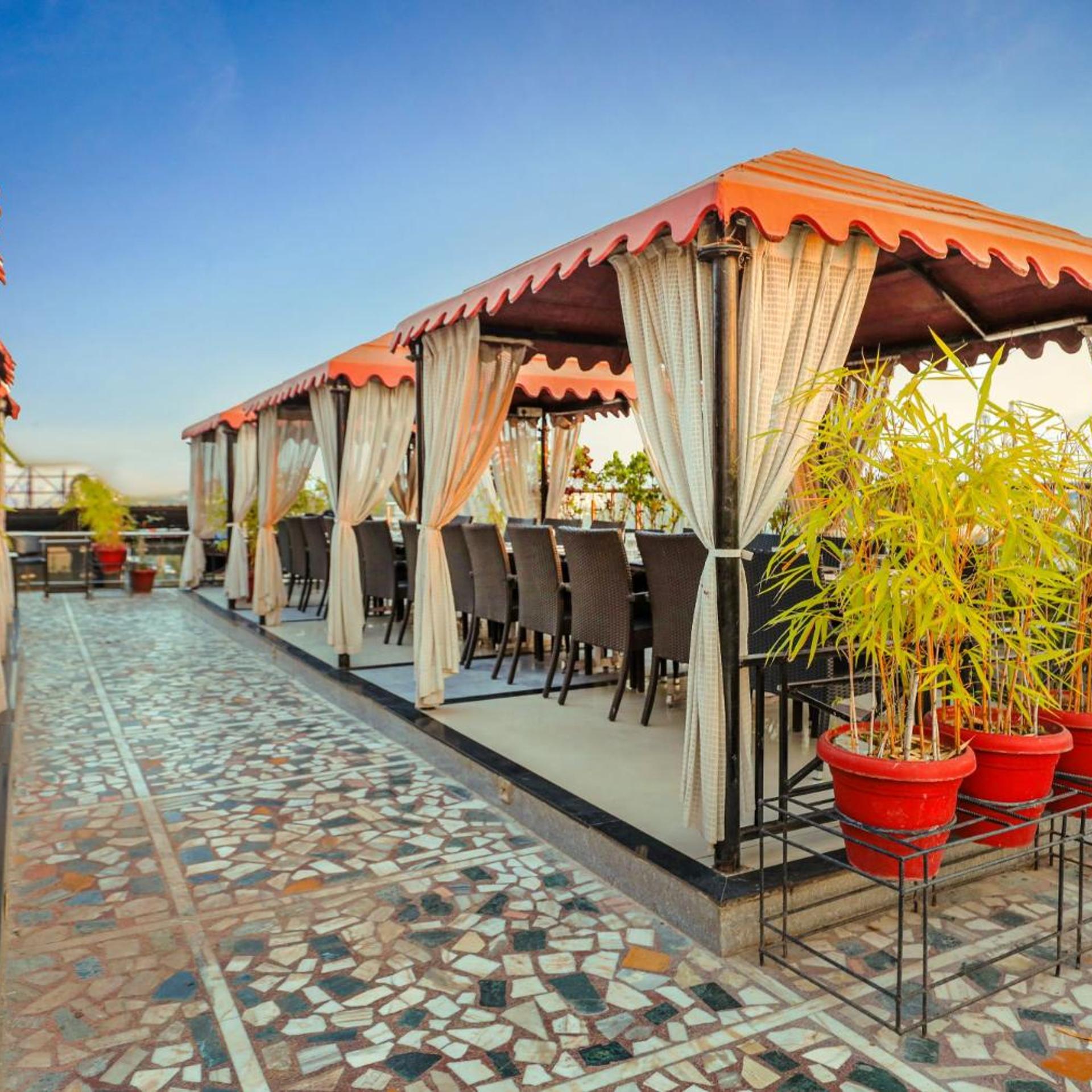 Atithi Aurangabad Hotel 42/50