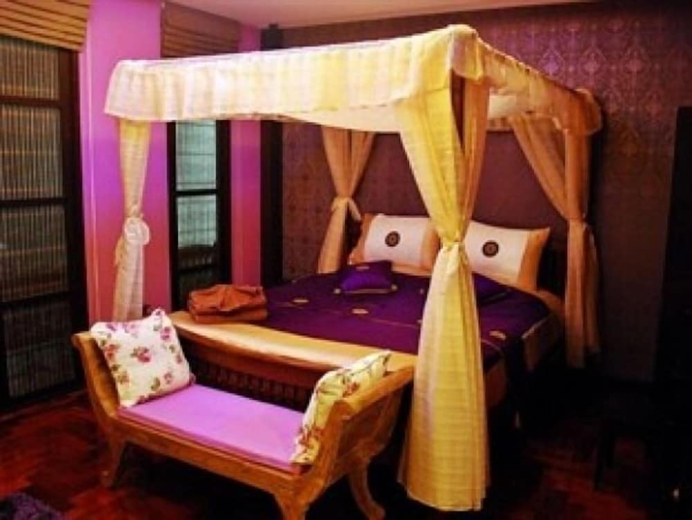 Baan Fern Talay 17/24
