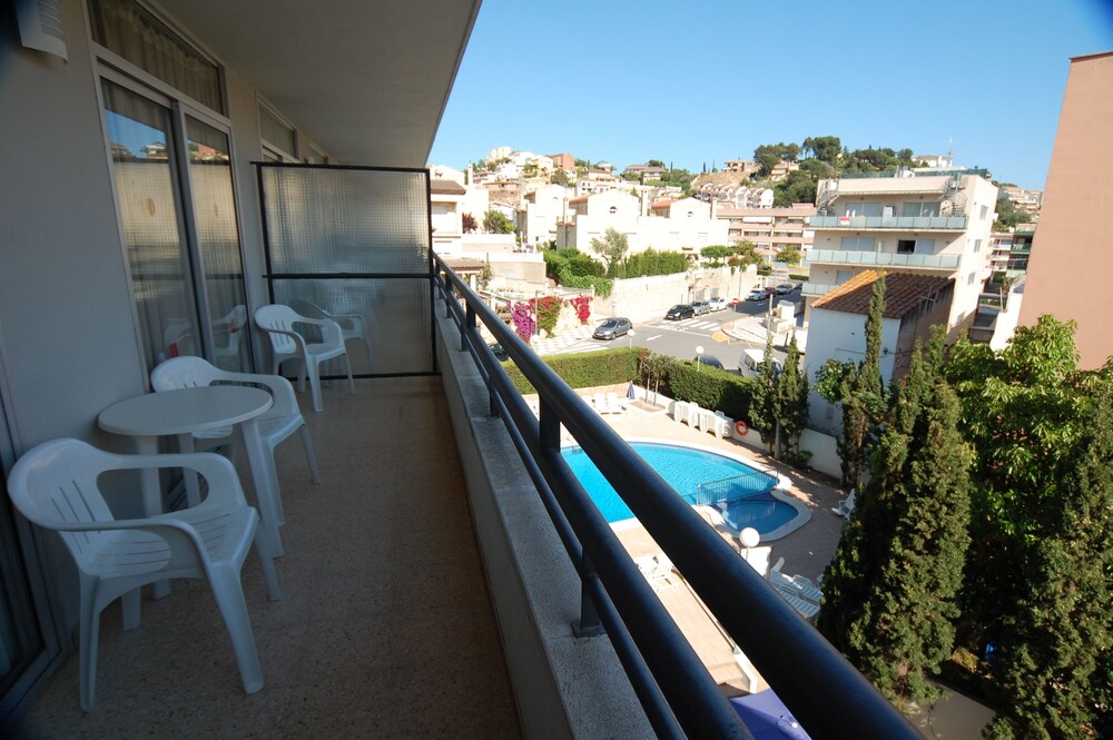 Medplaya Aparthotel Esmeraldas 22/37
