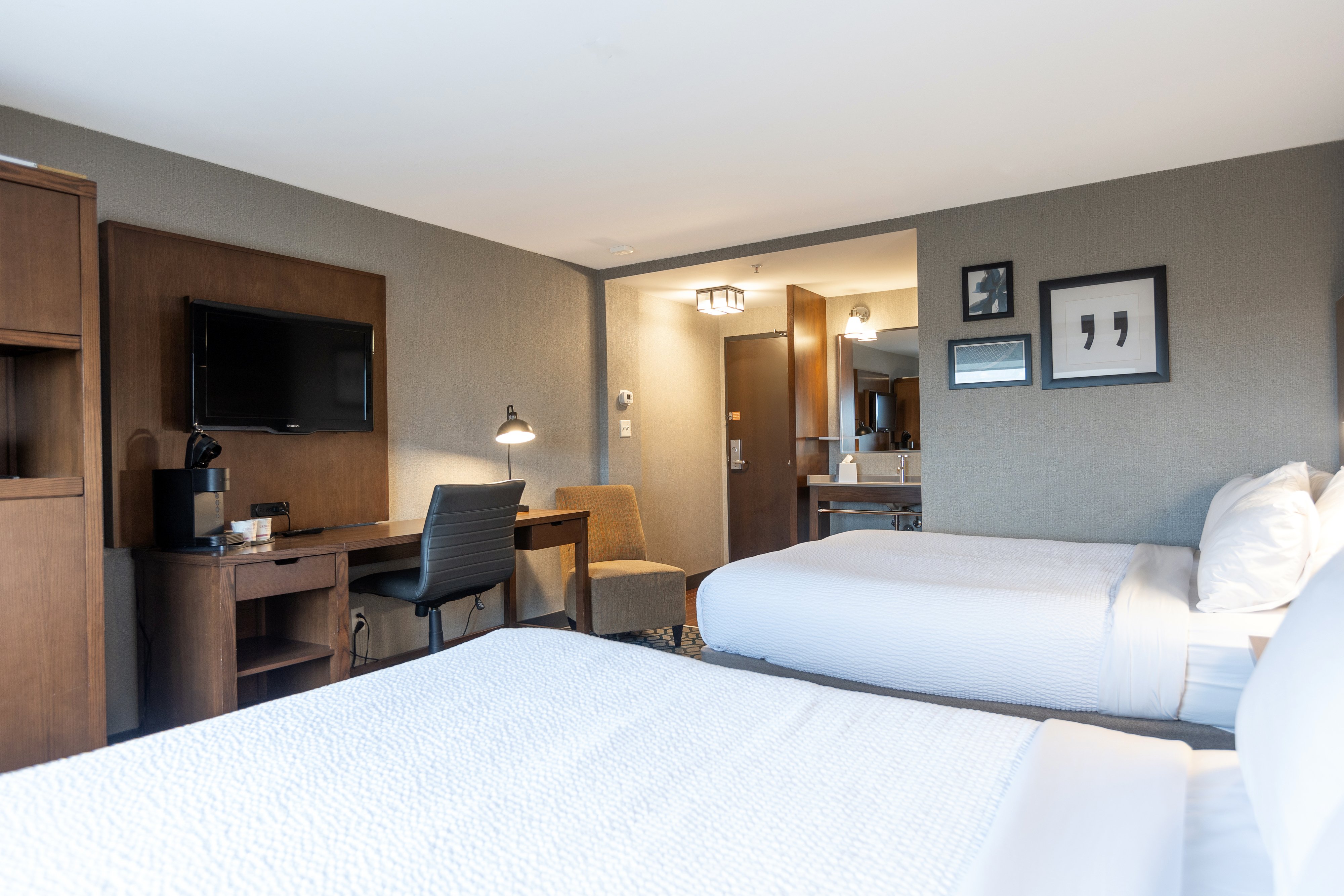 Crowne Plaza Niagara Falls NY Riverside, an IHG Hotel 24/80
