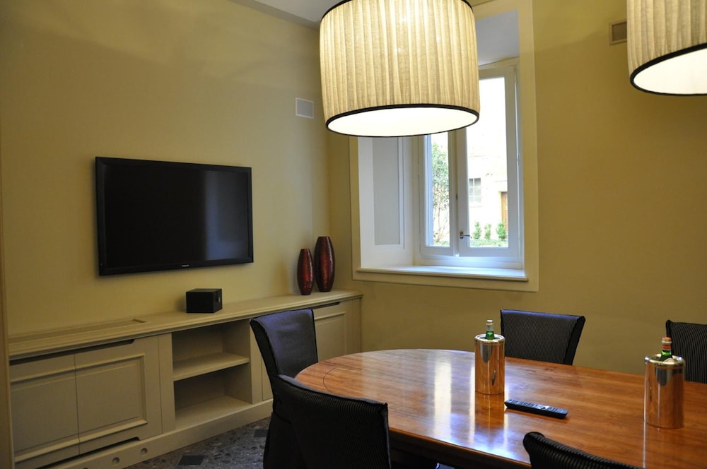 Hotel Patria Pistoia 45/50