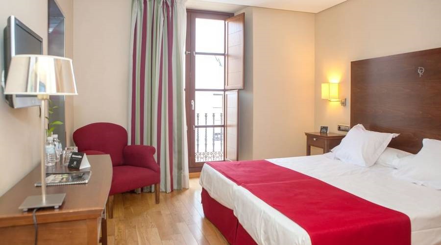 Standard, Double Bed