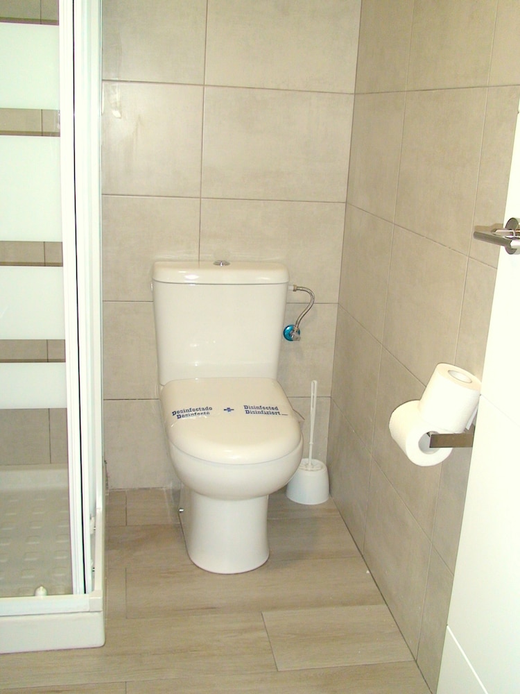 2 BEDROOMS, SUPERIOR, APARTMENT