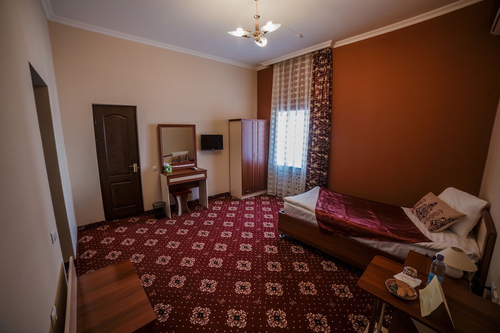 Arkanchi Hotel 23/48