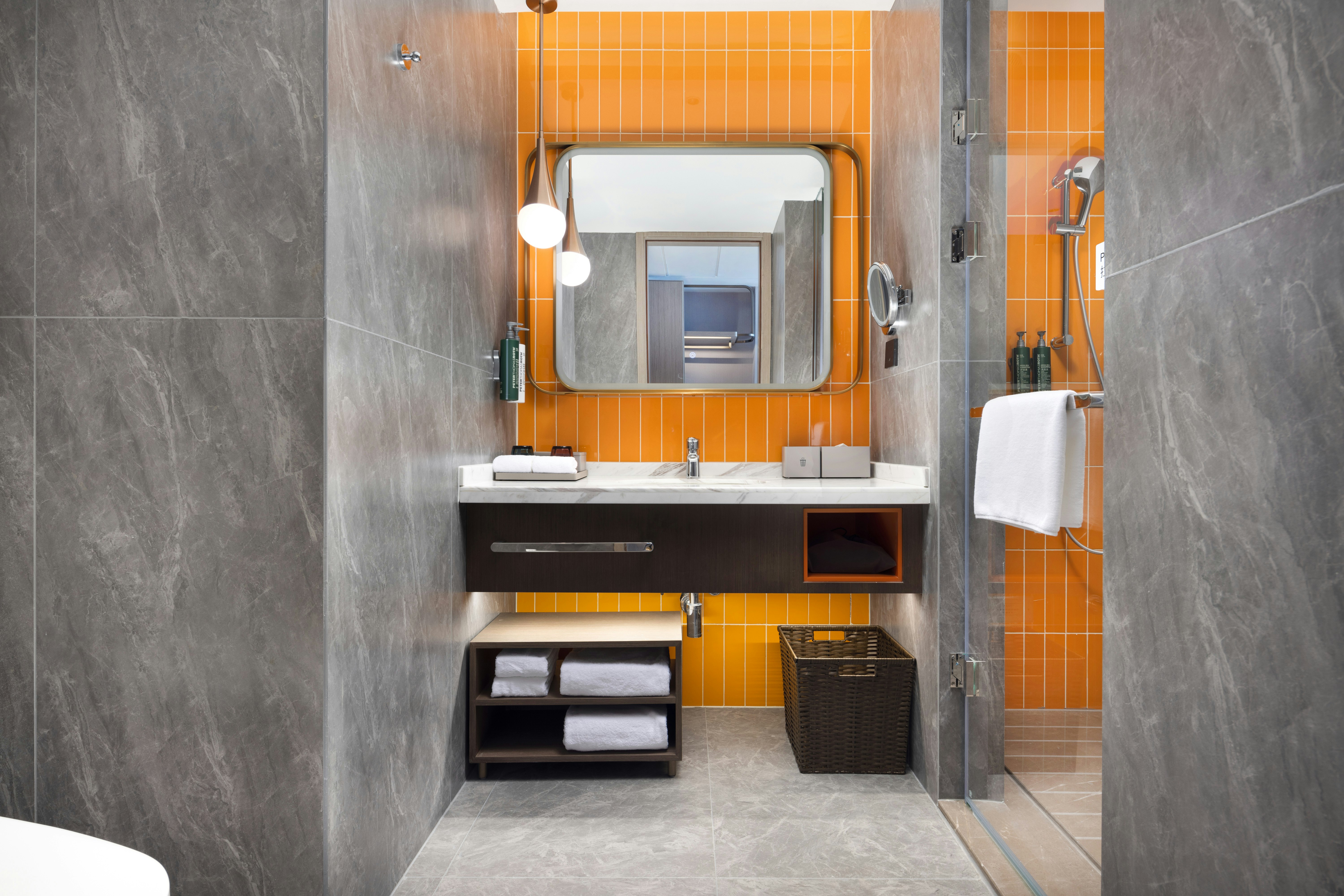 Home2 Suites by Hilton Wuhan Eco-Tech Development Zone 49/50