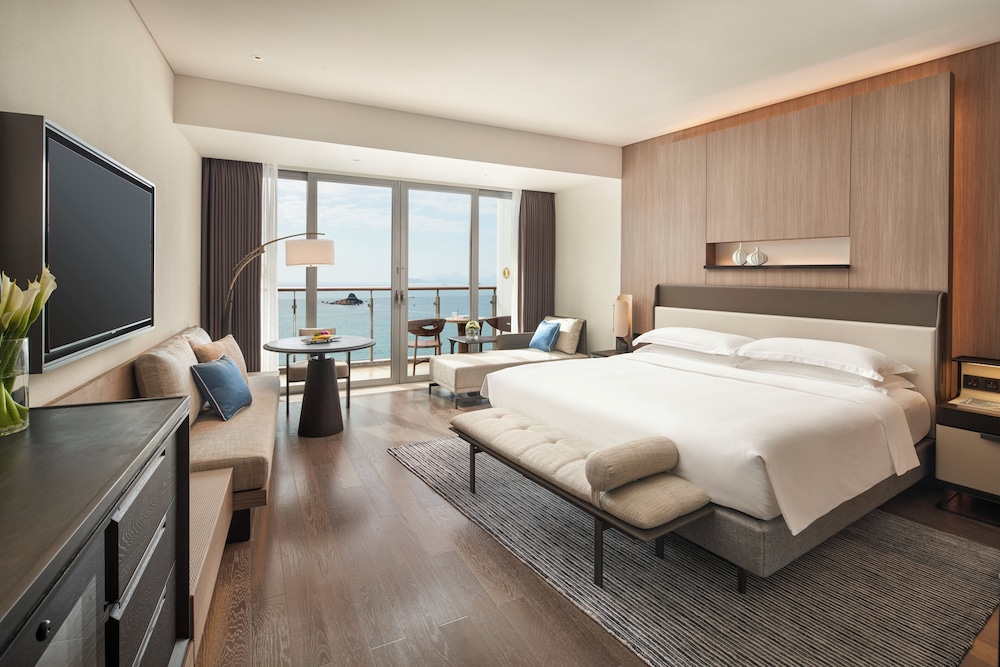 Classic, Single Bed, Ocean View