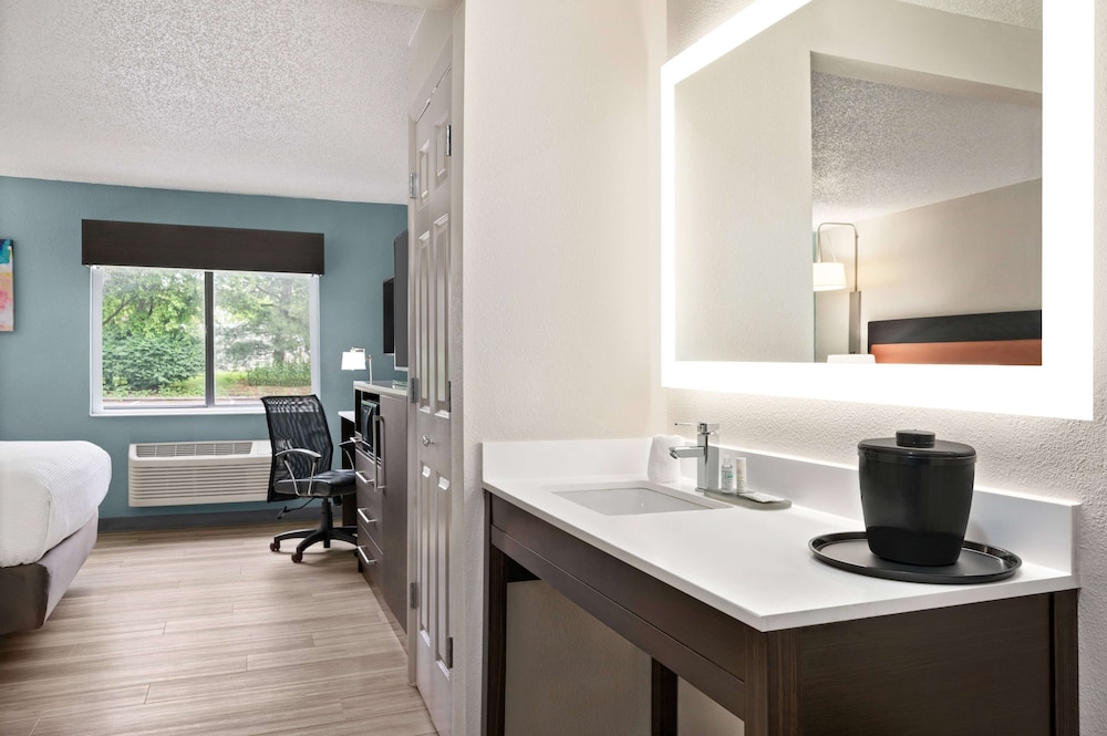 La Quinta Inn Columbus Dublin 44/69